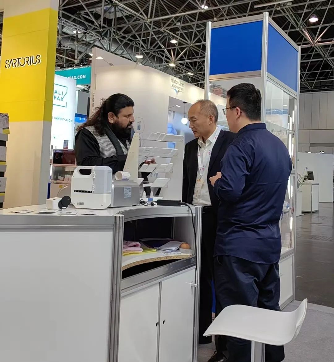 【会议直击】MEDICA 2023 dcbox小金库官网为医学诊断提供优选方案